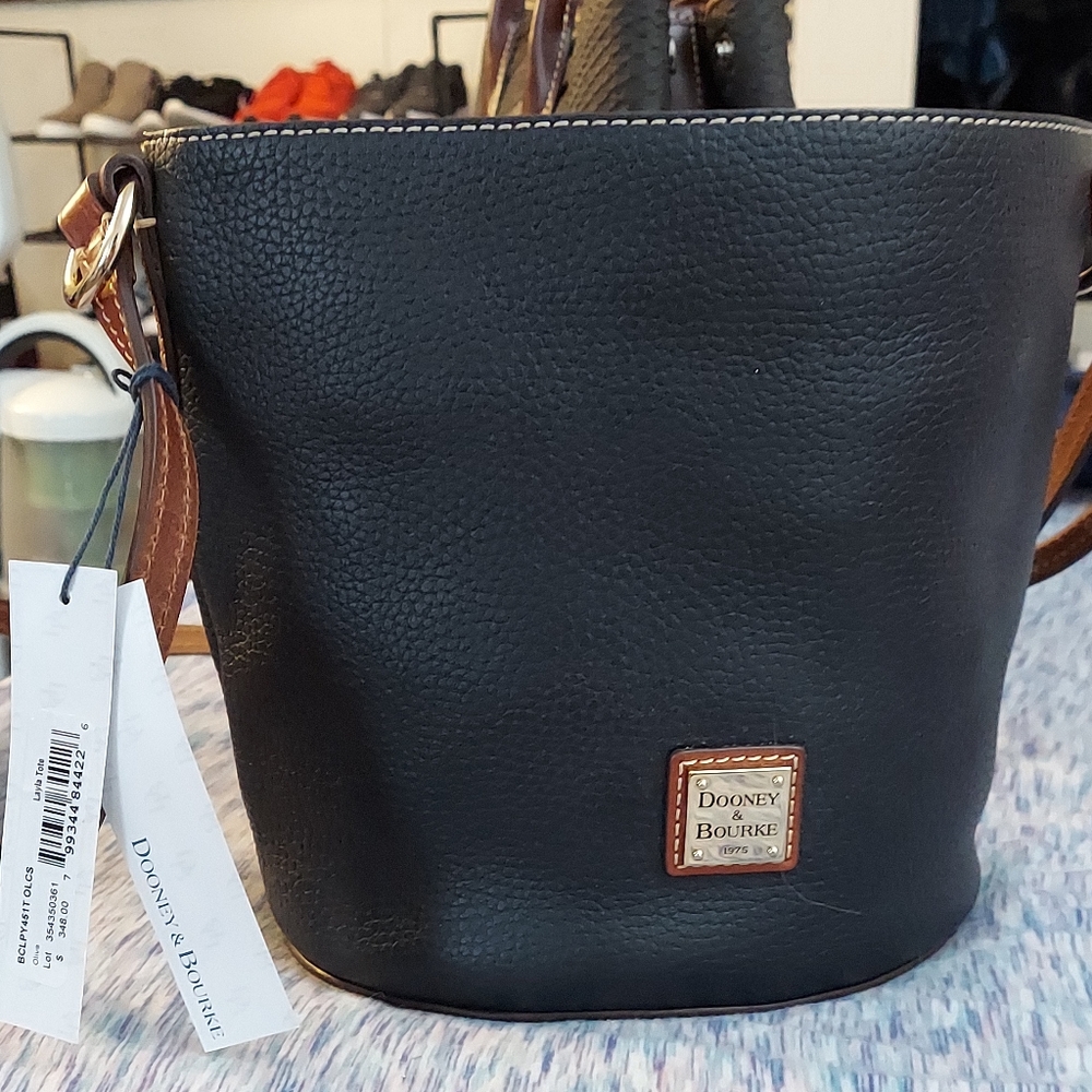 Authentic Dooney & Bourne bag